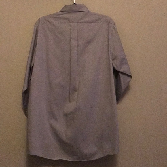 Van Heusen Pinpoint Oxford Men’s Dress Shirt - Picture 2 of 3